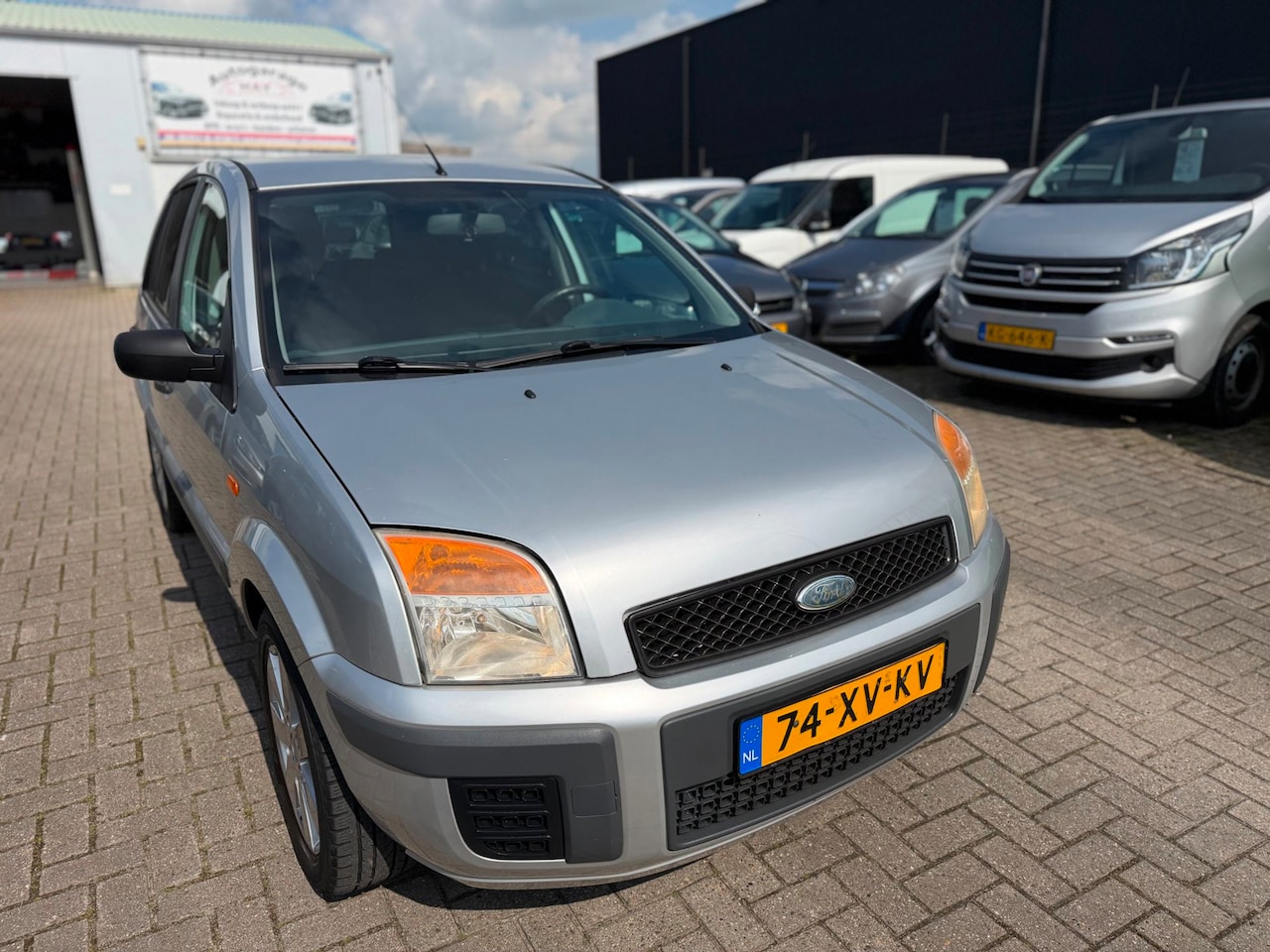 Ford Fusion - 1.4-16V Trend|Automaat|Apk 29-05-2027 - AutoWereld.nl