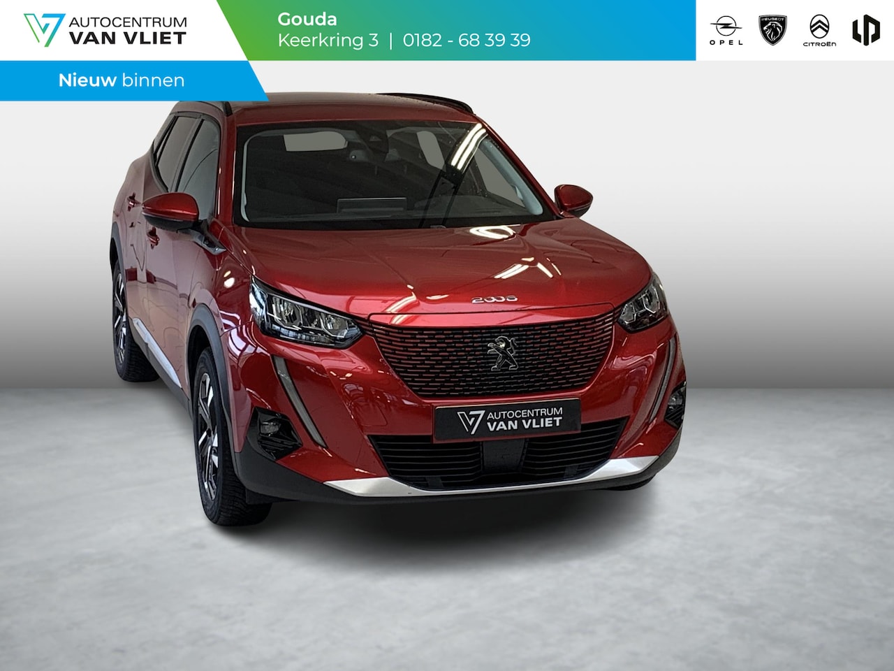 Peugeot e-2008 - EV Allure Pack 50 kWh Navigatie, lichtmetalen velgen, automaat. - AutoWereld.nl