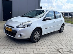 Renault Clio - 1.5 dCi Night & Day Airco Nav Clima Pdc Cruise