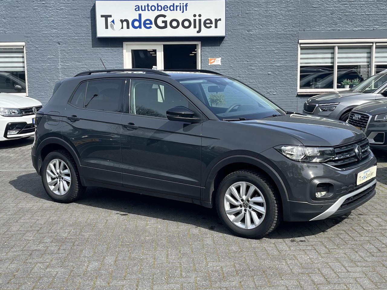 Volkswagen T-Cross - 1.0 TSi DSG Life | CLIMA | CAMERA | STOELVERW. | PDC V+A | - AutoWereld.nl