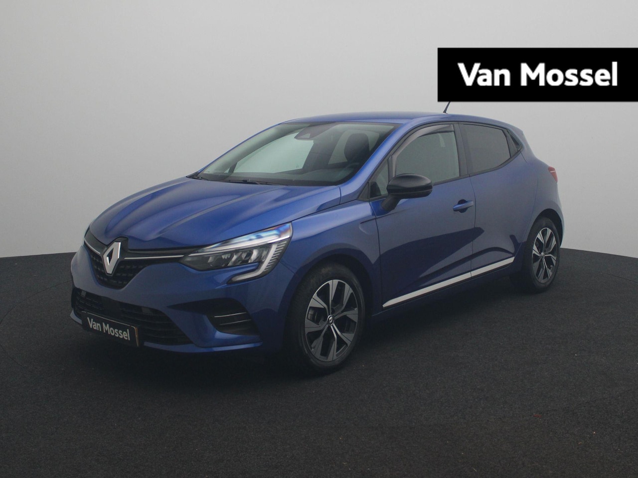 Renault Clio - TCe 90 Evolution | PDC Achter | Full-Map Navigatie | 16" LMV 'Phillia' | Privacy Glass | L - AutoWereld.nl