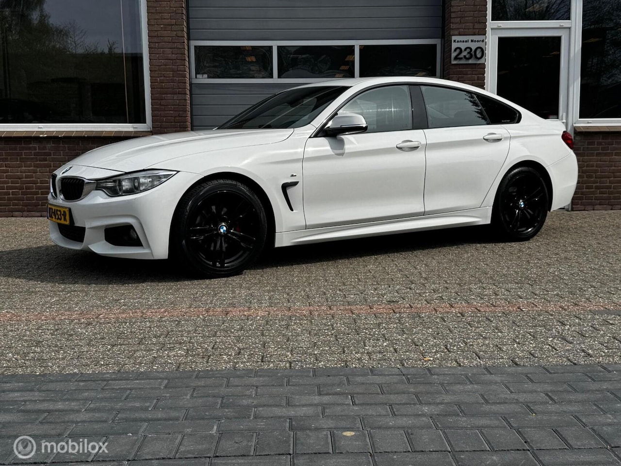 BMW 4-serie Gran Coupé - 420i AUT M PAKKET LEDER/AIRCO/NAVI - AutoWereld.nl