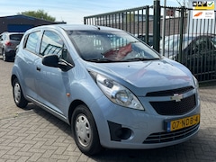Chevrolet Spark - 1.0 16V LS 1e eigenaar dealer onderhouden uniek km org nl auto airco elektrische ramen cv