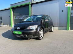 Volkswagen Golf Plus - 1.6 FSI Trendline 5 deurs met, Navi|Cruise|Airco|trekhaak|Carplay| nieuwe APK