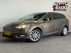 Ford Focus Wagon - 1.0 Titanium navigatie Stoelverwarming Zeer luxe