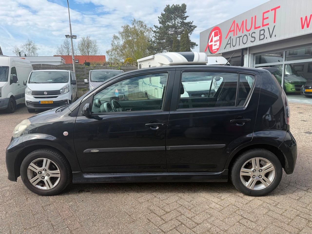 Daihatsu Sirion 2 - 1.3-16V,66kw/90pk,Airco,9-2005: 1449,- - AutoWereld.nl