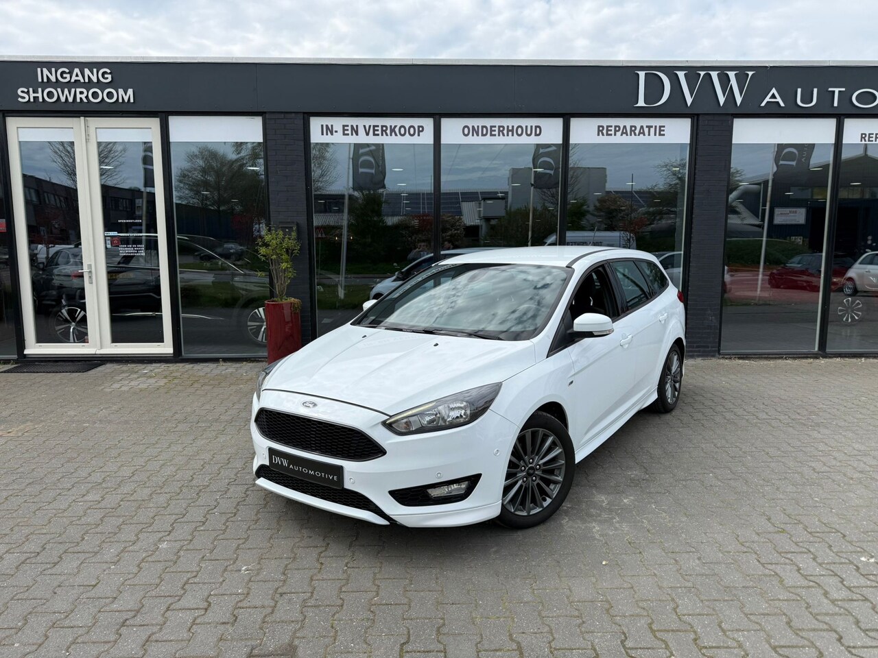 Ford Focus Wagon - 1.0 ST-Line 1.0 ST-Line - AutoWereld.nl