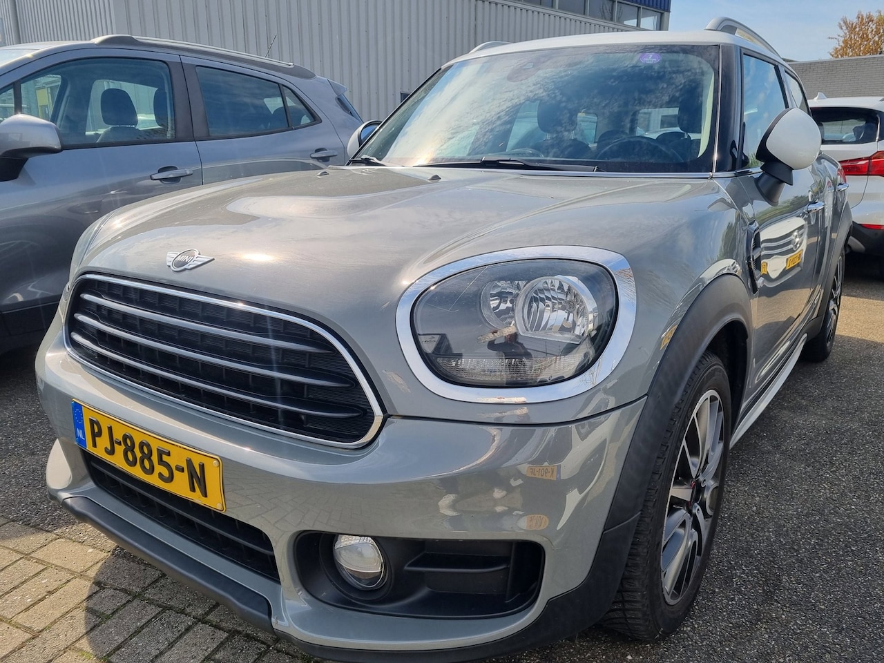 MINI Countryman - Mini 1.5 Cooper Panodak Navi 1e Eigenaar - AutoWereld.nl