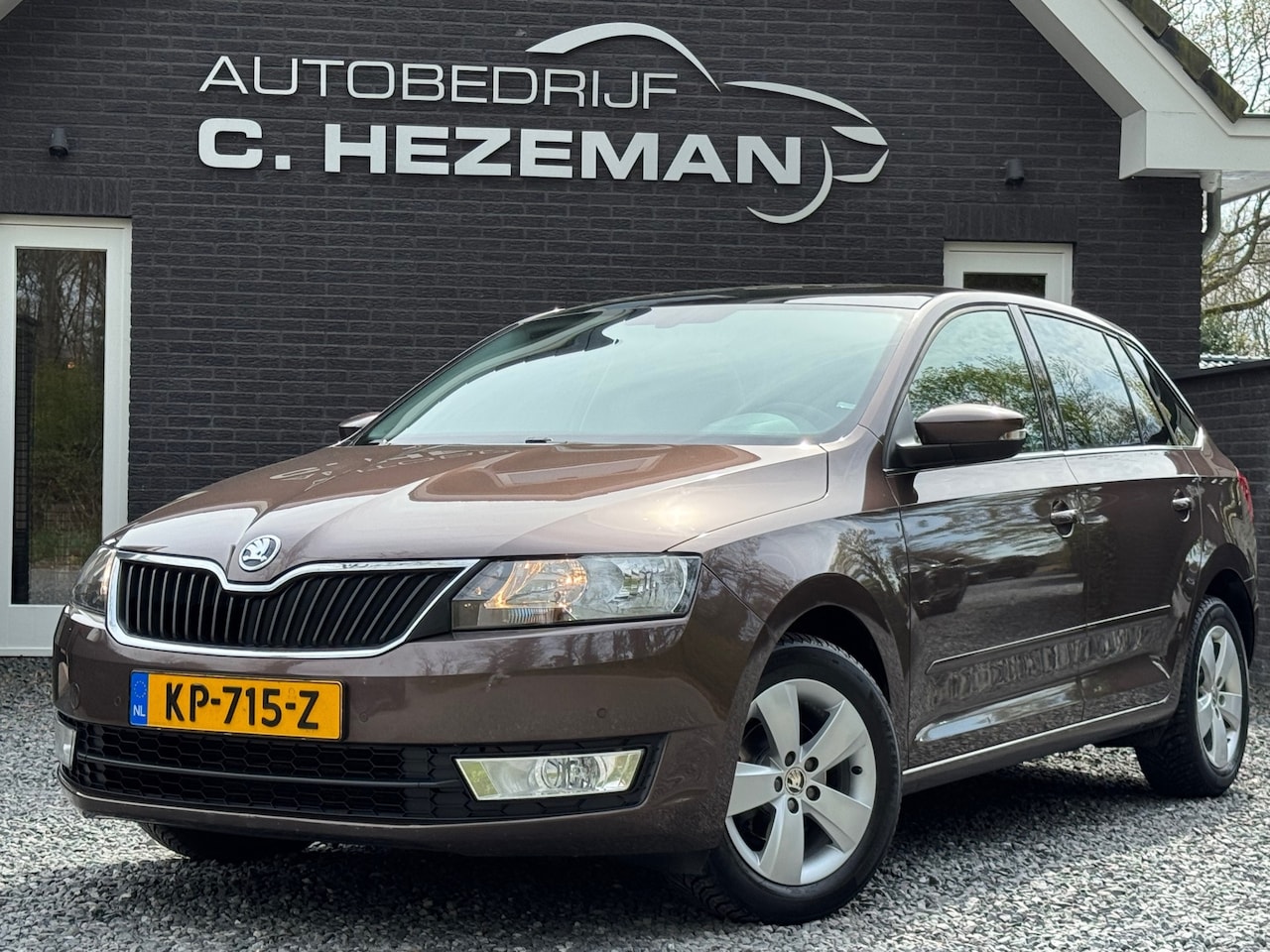 Skoda Rapid Spaceback - 1.2 TSI JOY PANODAK NAVI AUTOMAAT DEALEROH ALLE OPTIES - AutoWereld.nl