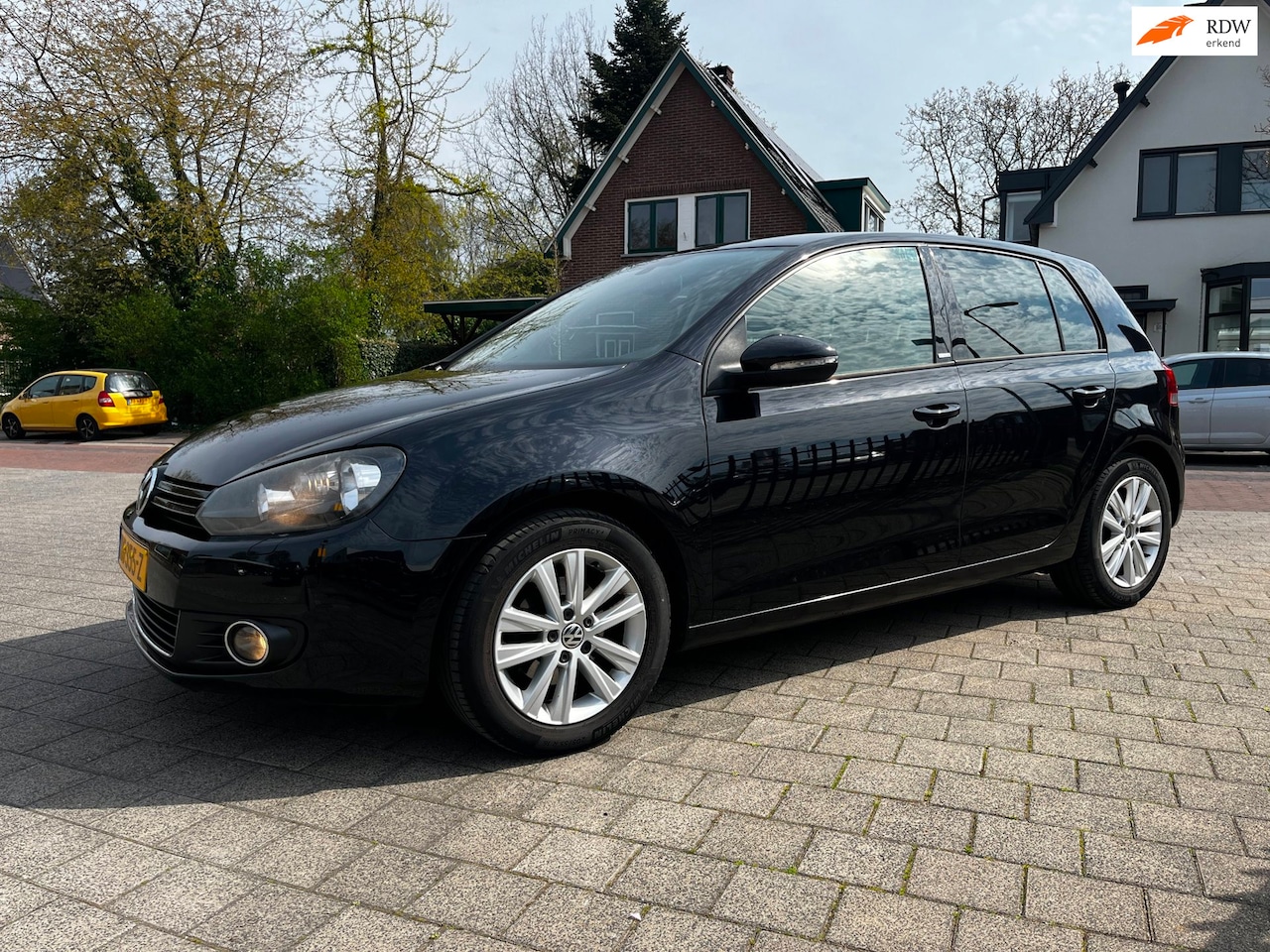 Volkswagen Golf - 1.2 TSI Highline 5Drs Ecc Navi Isofix LM Cruise - AutoWereld.nl