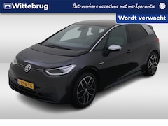 Volkswagen ID.3 - First Plus 58 kWh / SOH 92%/ AUTOMAAT/ TREKHAAK/ STOELVERWARM./ CLIMA/ NAVI/ CRUISE/ 19"LM
