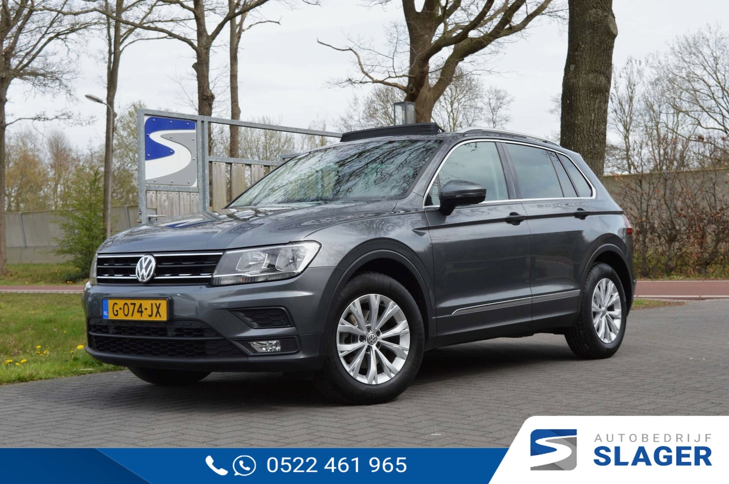 Volkswagen Tiguan - 1.5 TSI ACT Comfortline Business 150pk | DSG | Pano | Trekhaak | Ergo - AutoWereld.nl