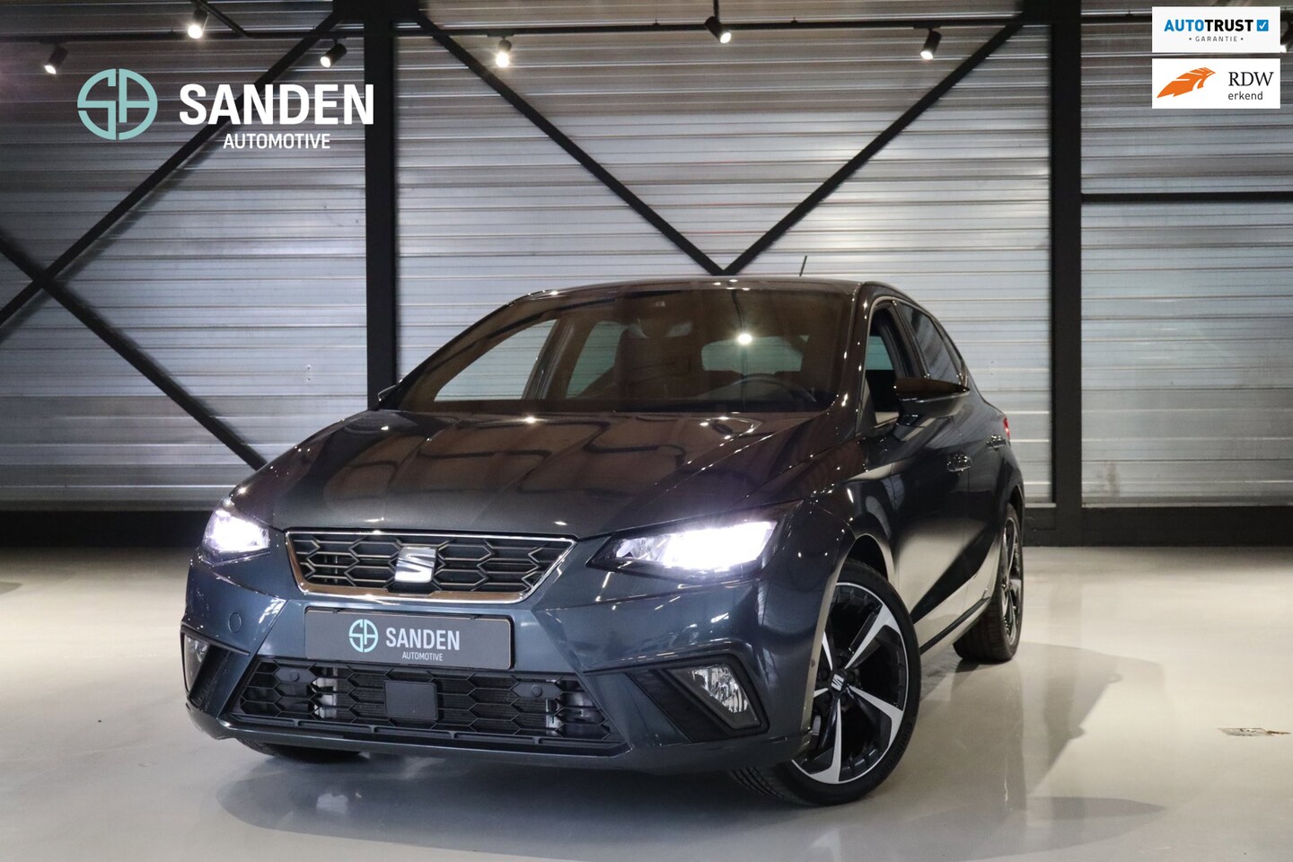 SEAT Ibiza - 1.0 TSI FR Business Connect |Automaat|LED|Navi dmv Applecarplay|Camera|Stoelverwarming|Ada - AutoWereld.nl