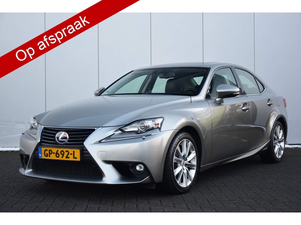 Lexus IS - 300h Hybrid Sport Edition 25th - AutoWereld.nl