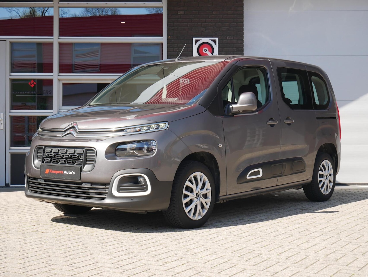 Citroën Berlingo - combi 1.2 PureTech Camera| Cruise| Clima| Carplay - AutoWereld.nl