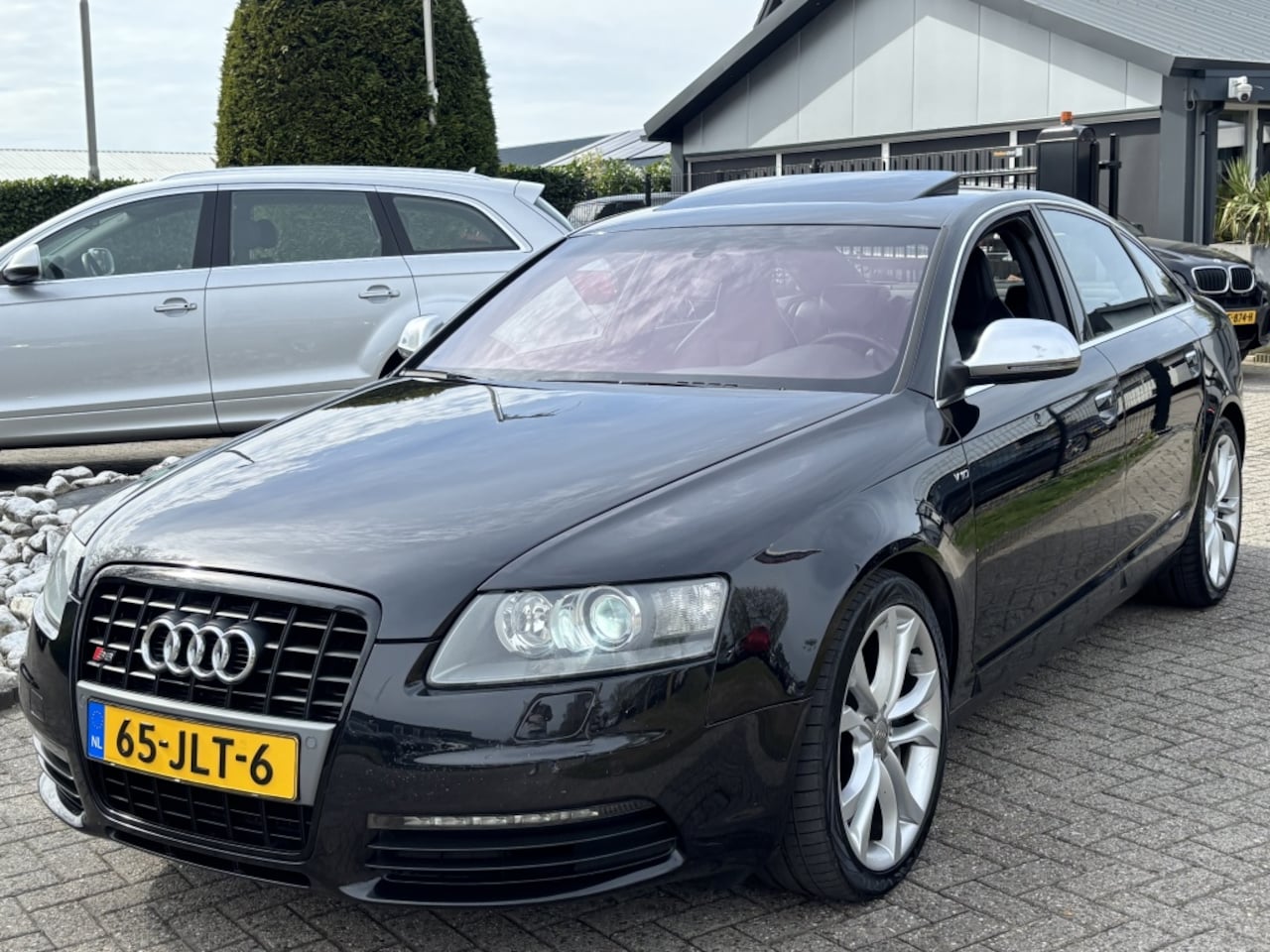 Audi A6 Limousine - 5.2 FSI V10 Sedan 2009 Schuifdak Youngtimer NL Auto S6 S8 - AutoWereld.nl
