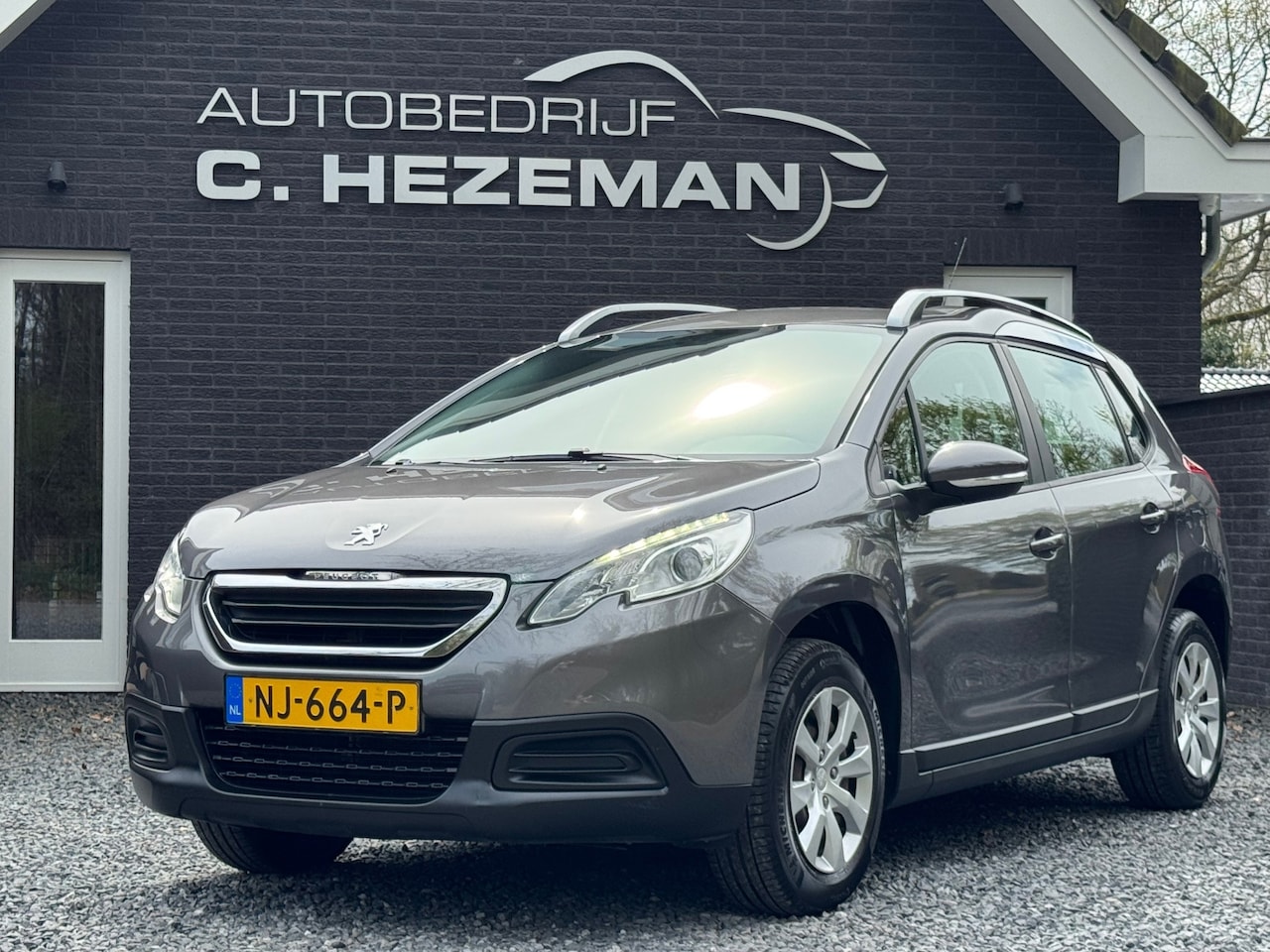 Peugeot 2008 - 1.2 VTi Active Pack Premium CRUISE CONTROLAIRCO GOED ONDERHOUDEN TREKHAAK - AutoWereld.nl