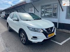 Nissan Qashqai - 1.2 N-Connecta | PANO |6 Maanden Garantie