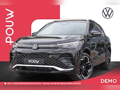 Volkswagen Tiguan - 1.5 eHybrid 204pk R-Line Edition | Panoramadak | Trekhaak Wegklapbaar | 20" Velgen