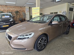 Volvo V40 - 1.5 T2 Momentum Automaat