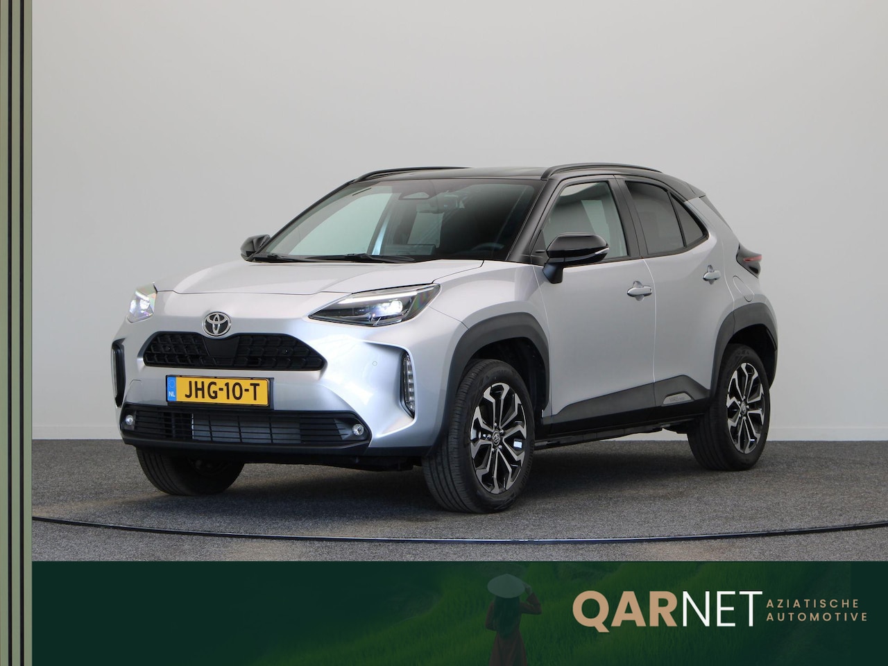 Toyota Yaris Cross - 1.5 Hybrid 130 Dynamic | Achteruitrijcamera | Stuur, Voorruit en stoelverwarming | Apple C - AutoWereld.nl