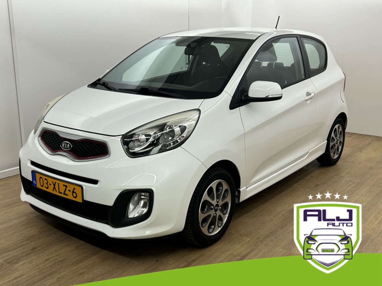 Kia Picanto - Occasion 1.2 CVVT ISG Plus Pack | Wit | Tweedehands Kia Picanto | 3-deurs | Airco - AutoWereld.nl