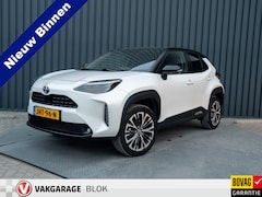 Toyota Yaris Cross - 1.5 Hybrid Executive | Bi-Tone | Trekhaak | Head Up | Dodehoek Sensoren | Prijs Rijklaar