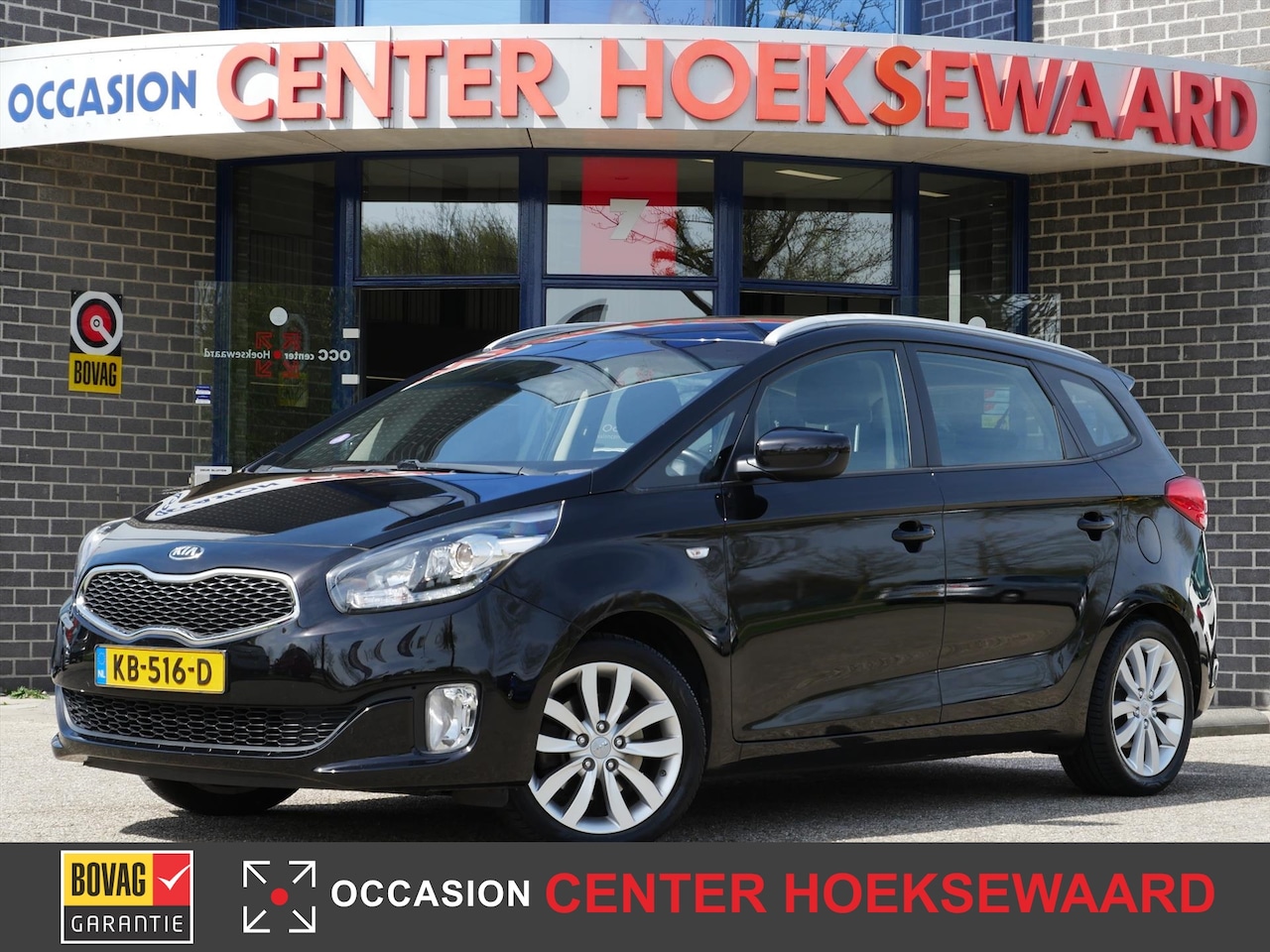Kia Carens - 1.6 GDi 135pk DynamicLine | 7 persoons | Trekhaak | Cruise | Camera | - AutoWereld.nl