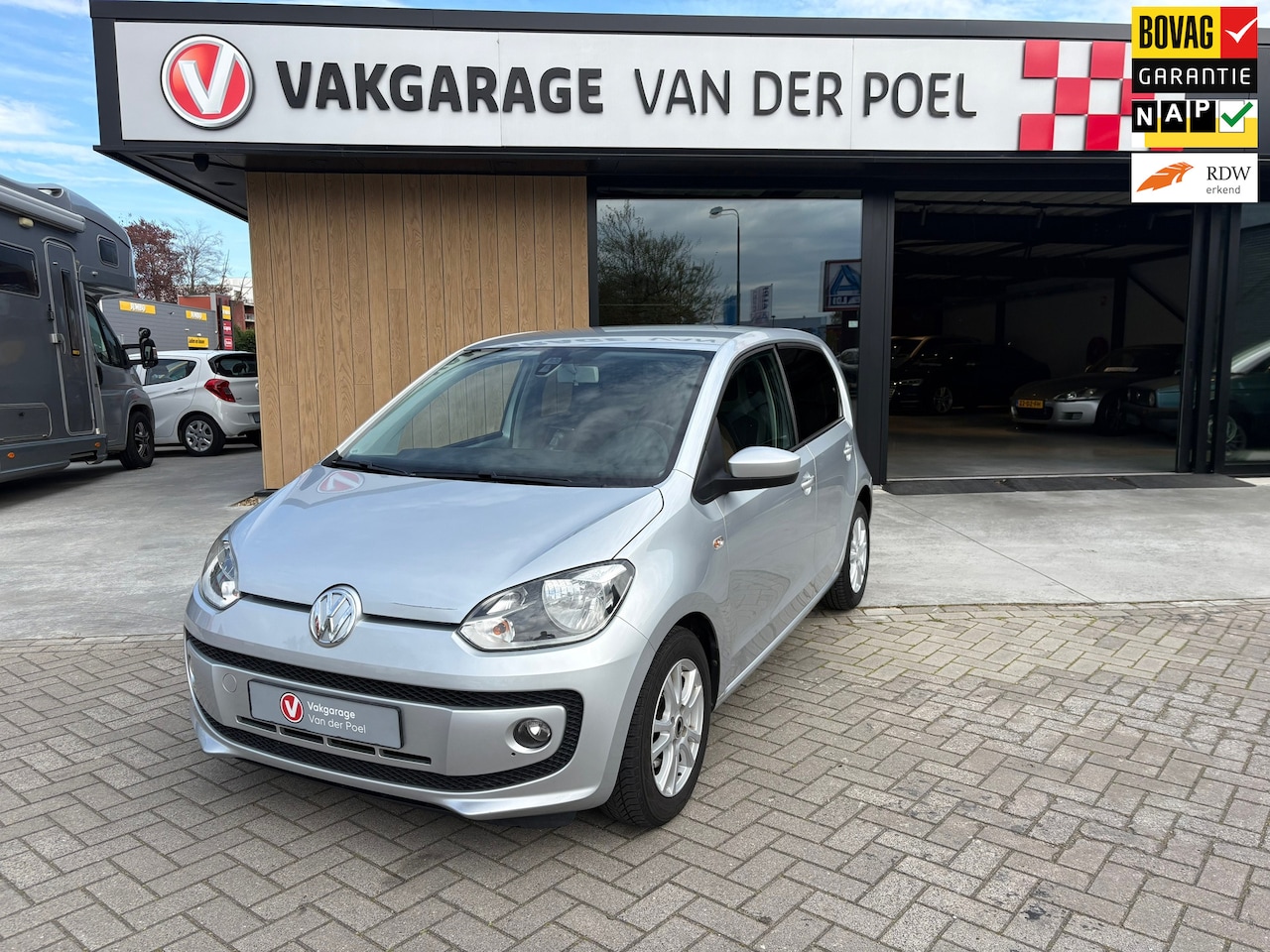 Volkswagen Up! - 1.0 high up! BlueMotion 1.0 high up! BlueMotion - AutoWereld.nl