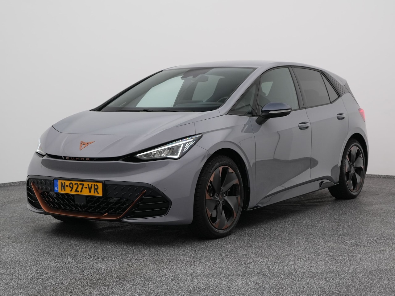 CUPRA Born - Performance One 62 kWh | CAMERA | ADAPTIVE | STOEL- EN STUURVERW. - AutoWereld.nl