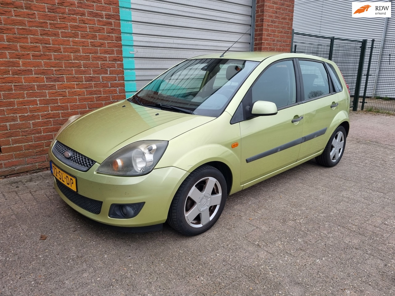 Ford Fiesta - 1.3-8V Futura 5-Drs Bj:2006 NAP! - AutoWereld.nl