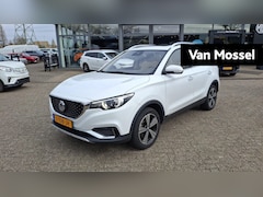 MG ZS - EV Luxury 45 kWh | Panoramadak | Leder | Trekhaak | Camera | CarPlay | Stoelverwarming |