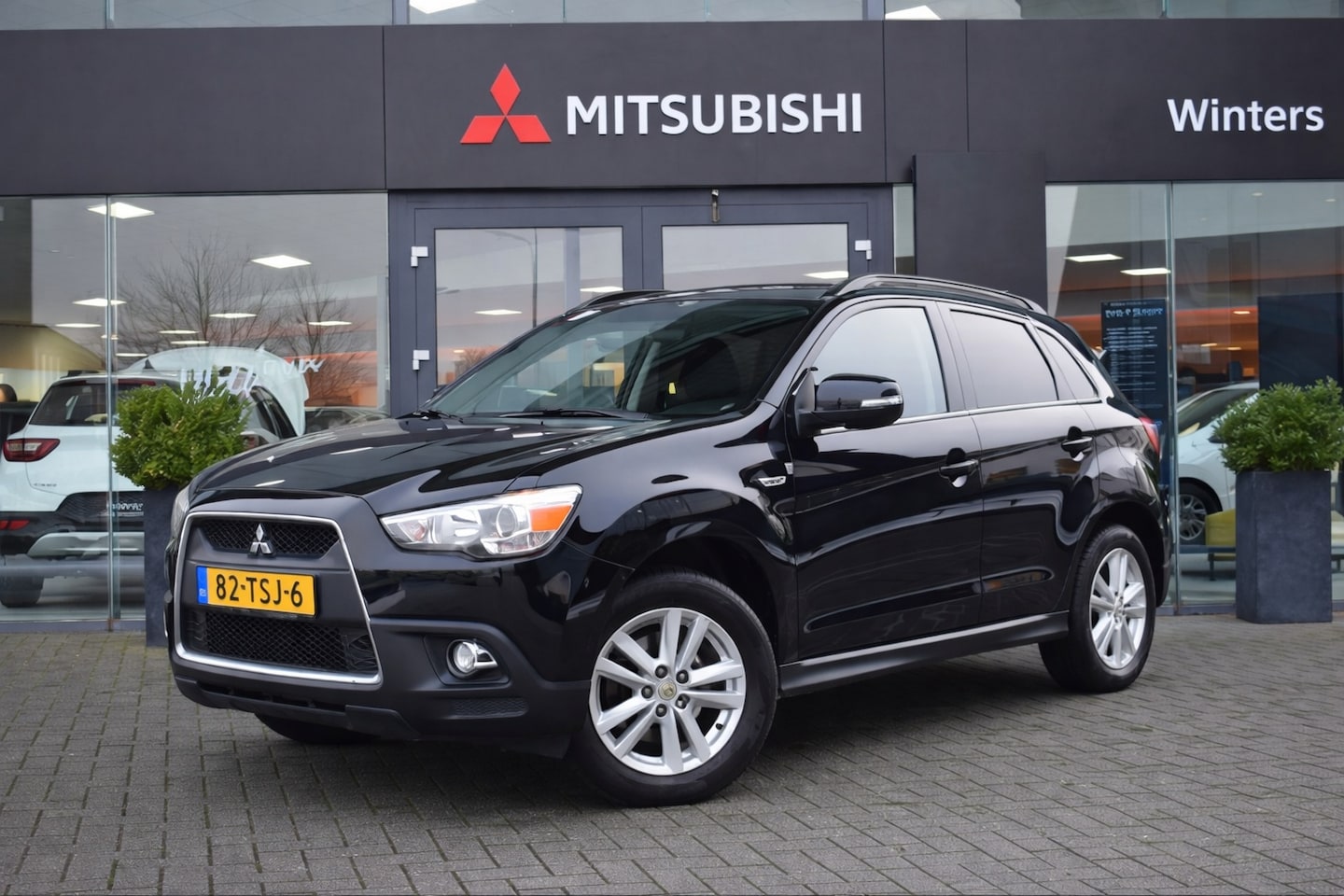 Mitsubishi ASX - 1.6 Intense ClearTec | Trekhaak | Dealeronderhouden | Panorama dak | Bluetooth | Parkeerse - AutoWereld.nl