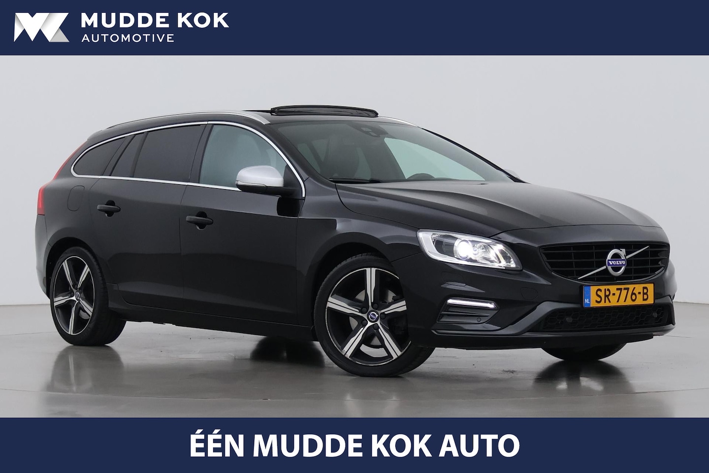 Volvo V60 - T4 Business Sport | Schuif/kanteldak | Trekhaak | Leder | Stoelverwarming | Getint Glas - AutoWereld.nl
