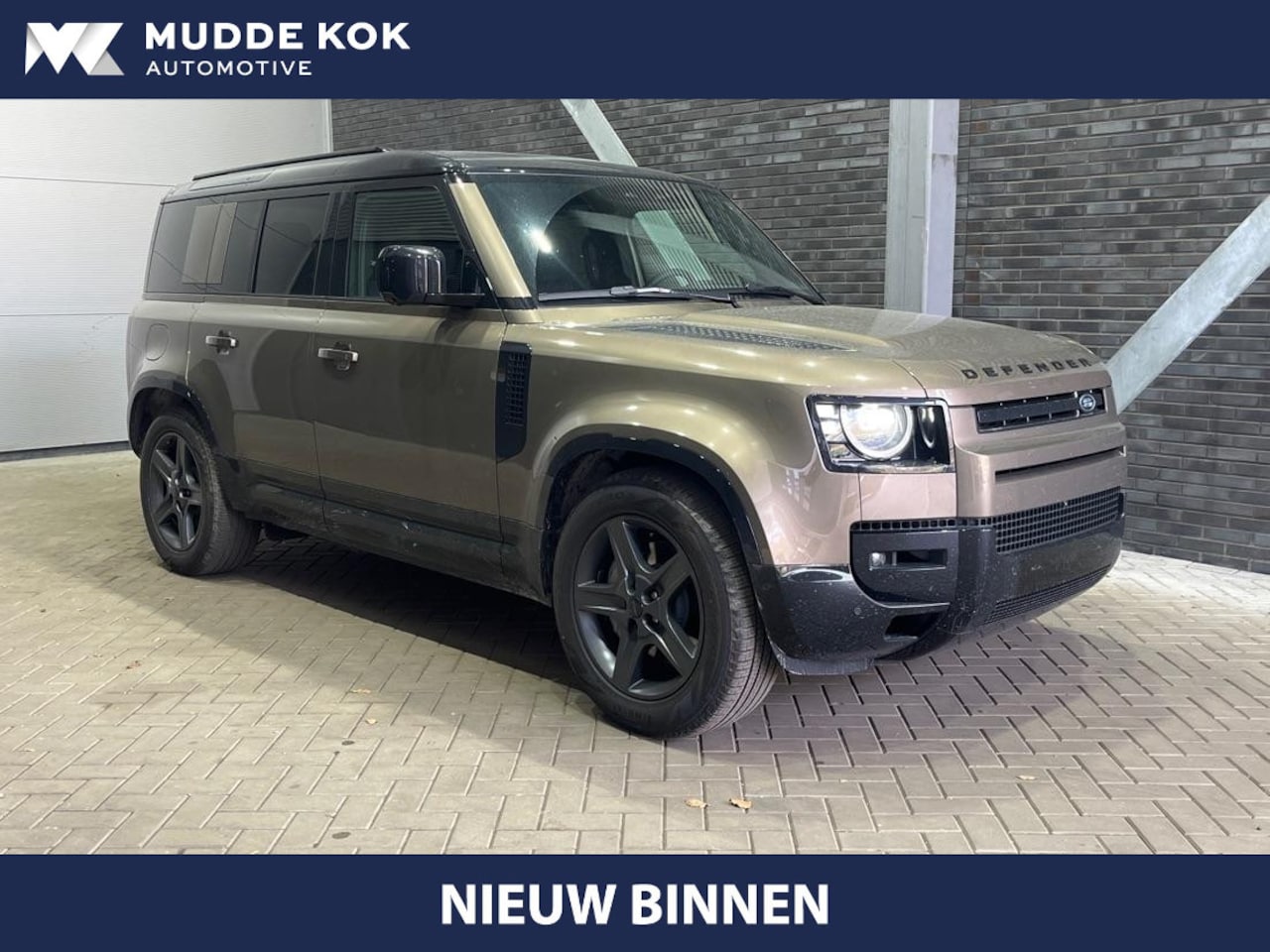 Land Rover Defender 110 - P300e X-Dynamic SE | FACELIFT | ACC | Panoramadak | ClearSight | Stoel+Stuurverwarming | T - AutoWereld.nl