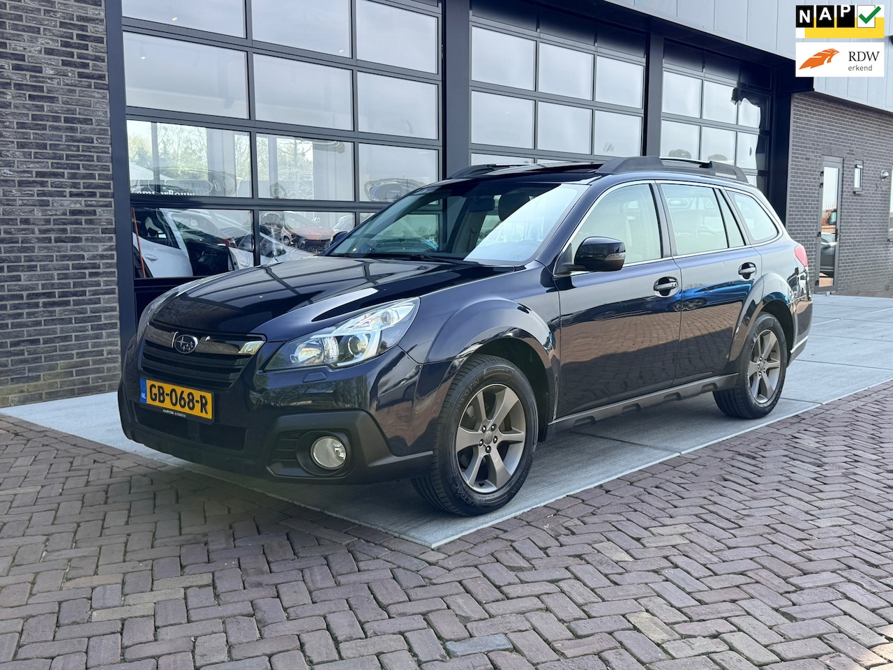 Subaru Outback - 2.5i-X Luxury automaat | Leer | Navi | Camera | - AutoWereld.nl