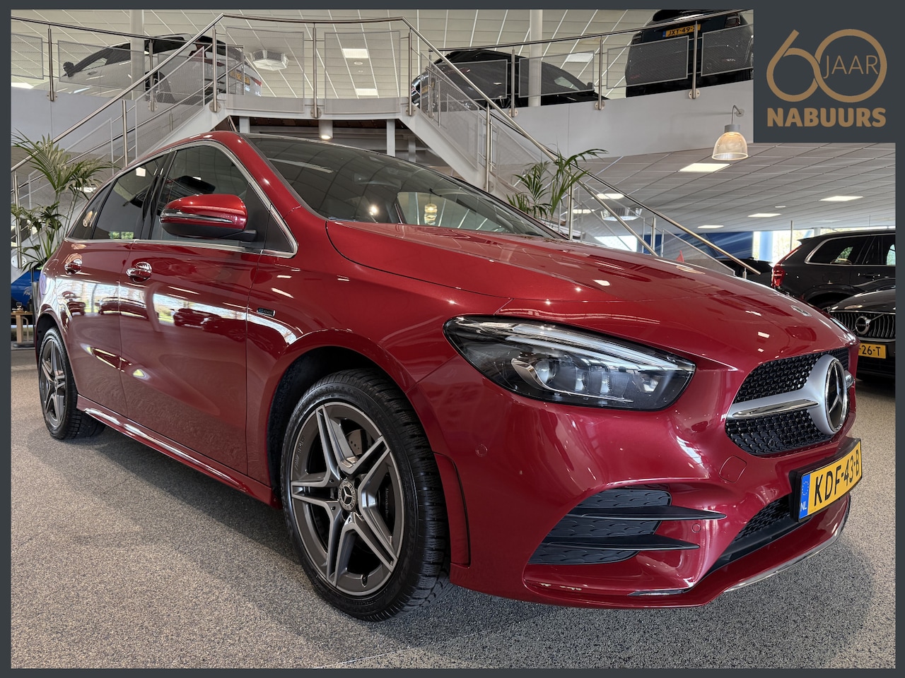 Mercedes-Benz B-klasse - 250 e Premium Plus AMG, Distronic, Pano, Memory - AutoWereld.nl