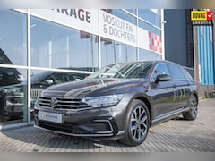 Volkswagen Passat Variant - 1.4 TSI PHEV GTE Panoramadak | Camera | Stoelverwarming