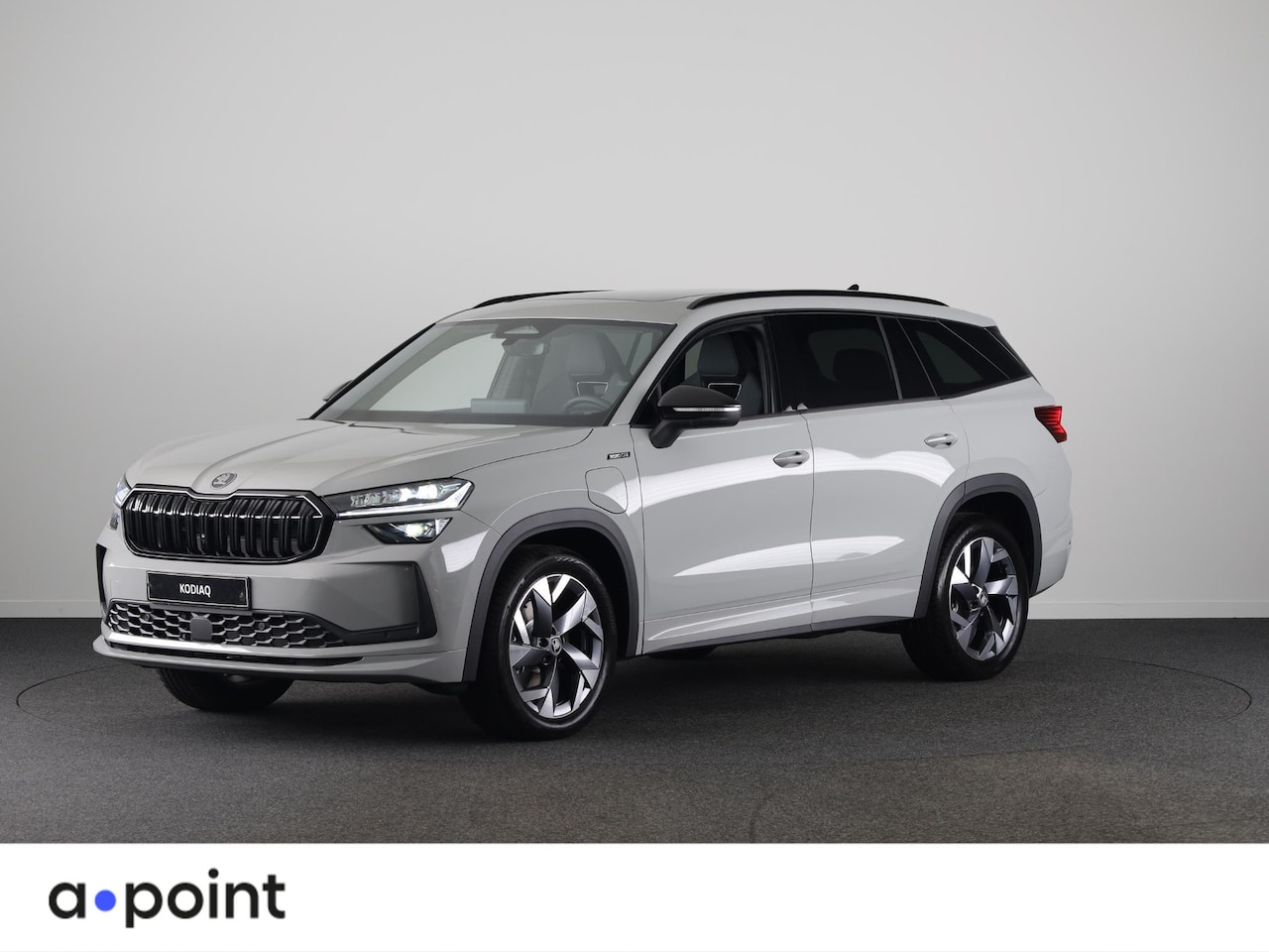 Skoda Kodiaq - 1.5 TSI PHEV Sportline Business | Panoramadak | Trekhaak | Elektr. bestuurdersstoel | Blin - AutoWereld.nl