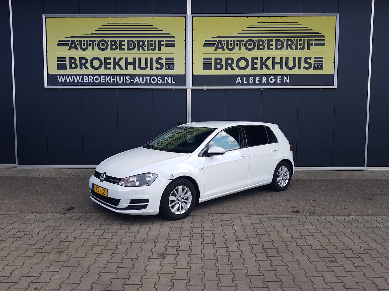 Volkswagen Golf - 1.6 TDI Comfortline BlueMotion 1.6 TDI Comfortline BlueMotion - AutoWereld.nl