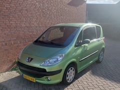 Peugeot 1007 - 1.4 Urban