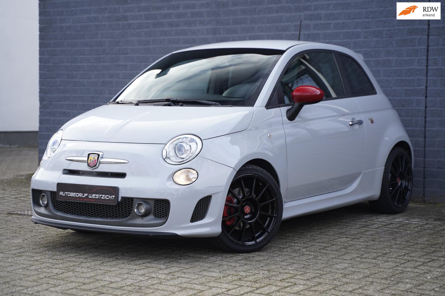 Fiat 500 Abarth - 1.4 T-Jet 595 Turismo 160pk, Handbak, Leder - AutoWereld.nl