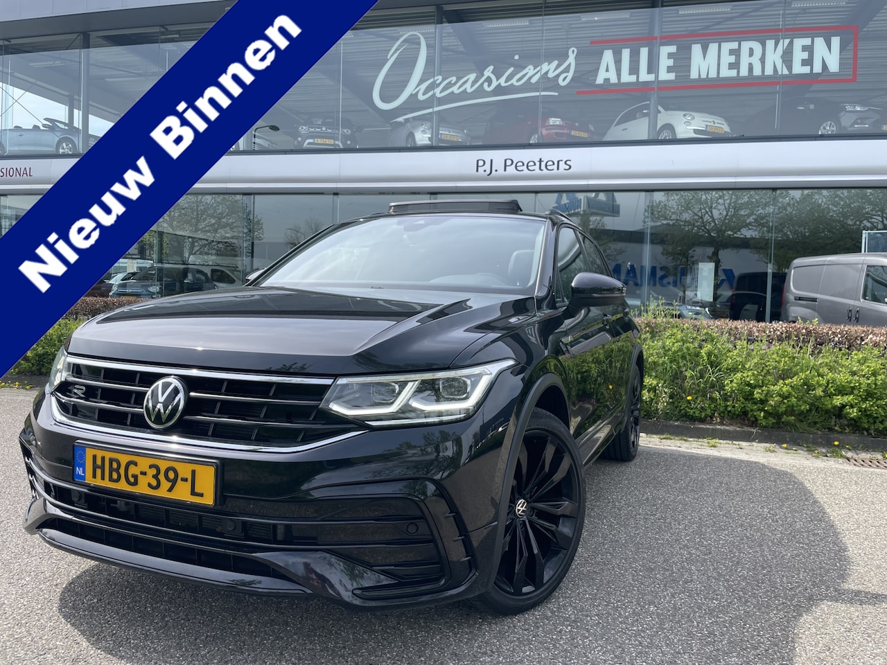 Volkswagen Tiguan - 1.5 TSI Elegance Achteruitrijcamera - Virtual dashboard - Apple carplay - Navigatie - Park - AutoWereld.nl