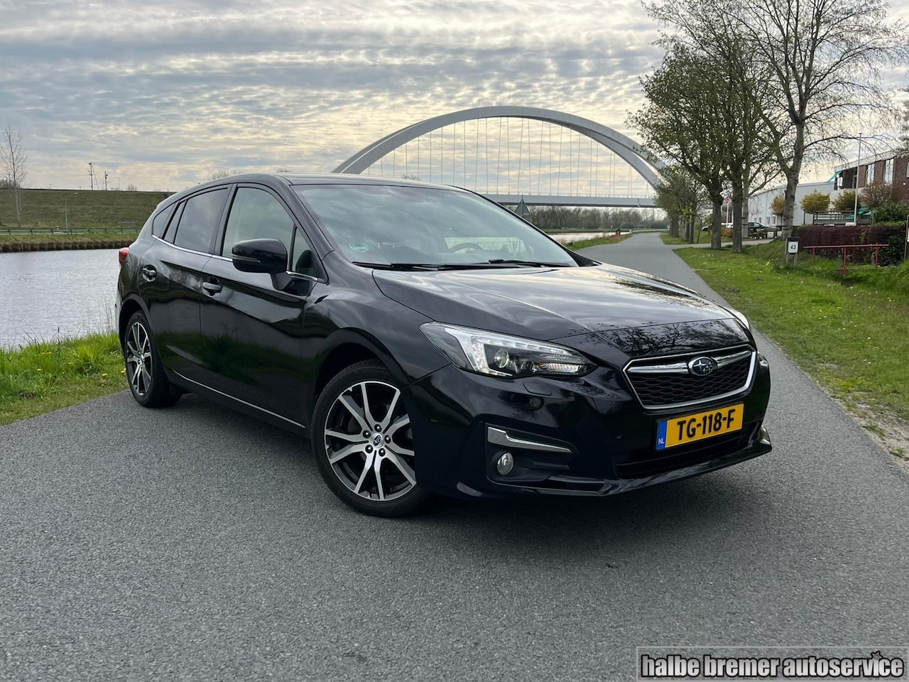 Subaru Impreza - 1.6i 4WD Pure 1.6i 4WD Pure - AutoWereld.nl