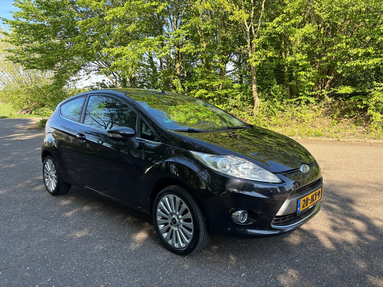 Ford Fiesta - 1.4 Titanium | Automaat | Clima | APK 06-2027 - AutoWereld.nl