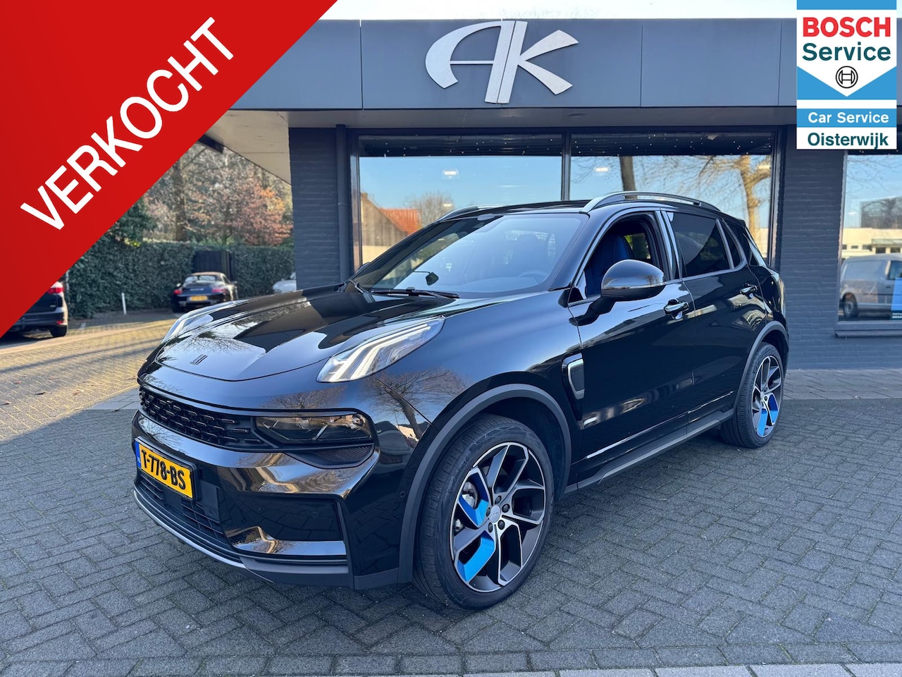 LYNK&CO LYNK & CO 01