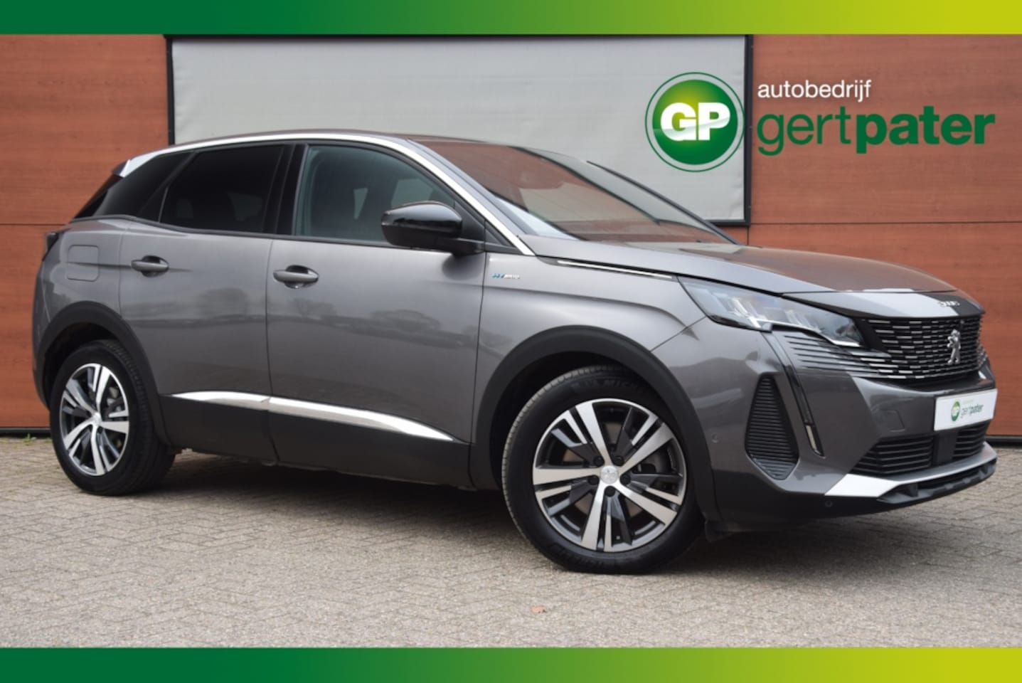 Peugeot 3008 - 1.6 HYbrid 225 Allure Pack Navi/Camera/PDC/Clima - AutoWereld.nl