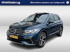 Volkswagen Tiguan - 1.4 TSI eHybrid R-Line / AUTOMAAT/ PANO/ 245 PK/ TREKHAAK/ DCC/ ELEK.KLEP/ PARK.SENSOR.V+A