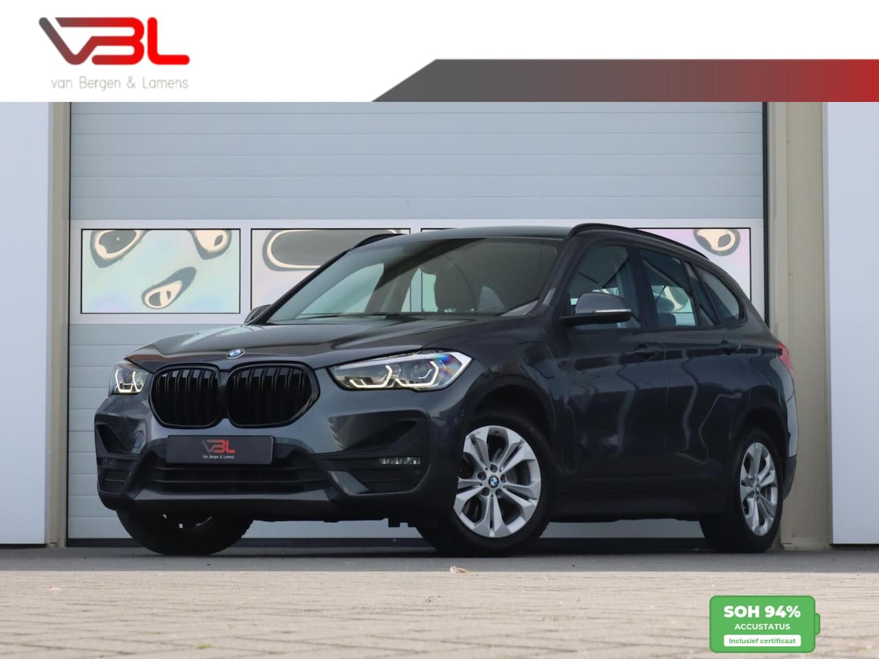 BMW X1 - xDrive25e High Executive | 94% SOH | Sportstoelen | Apple Carplay - AutoWereld.nl