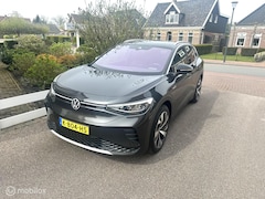Volkswagen ID.4 - First 77 kWh ACHTERUITRIJ CAMERA SFEERVERLICHTING CARPLAY 20INCH VELGEN ZEER MOOIE AUTO